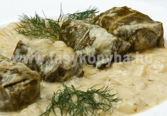 foetel Töltött karalábélevél kapros karalábéfőzelék ágyon 