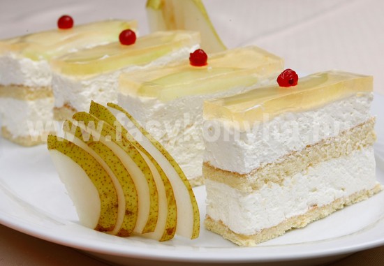 desszert Túrós gyümölcsszelet