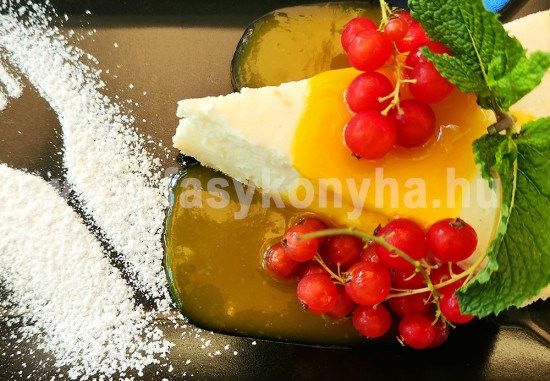 desszert Túrótorta narancsmártással