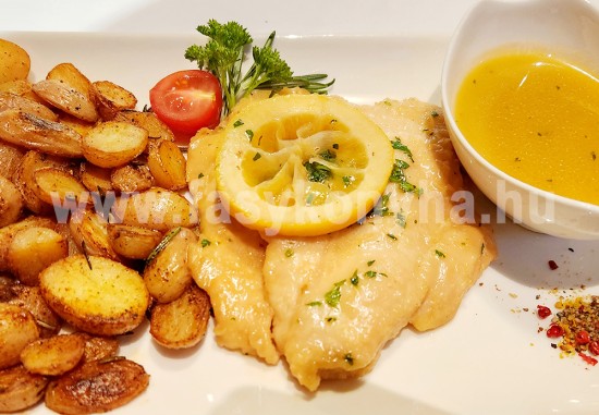 foetel Citromos csirkemellfilé pirított újburgonyával