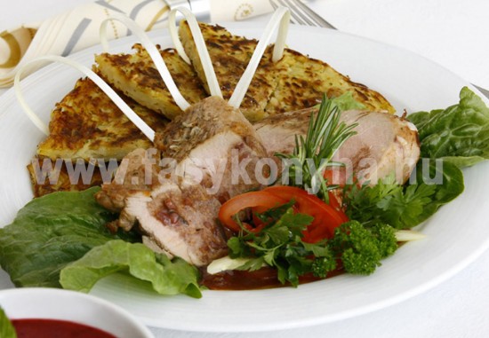 foetel Rozmaringos mangalica szűzpecsenye burgonyalepénnyel 